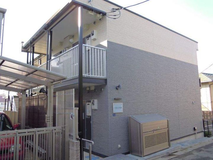 レオパレスパラドール デ 徳丸の外観