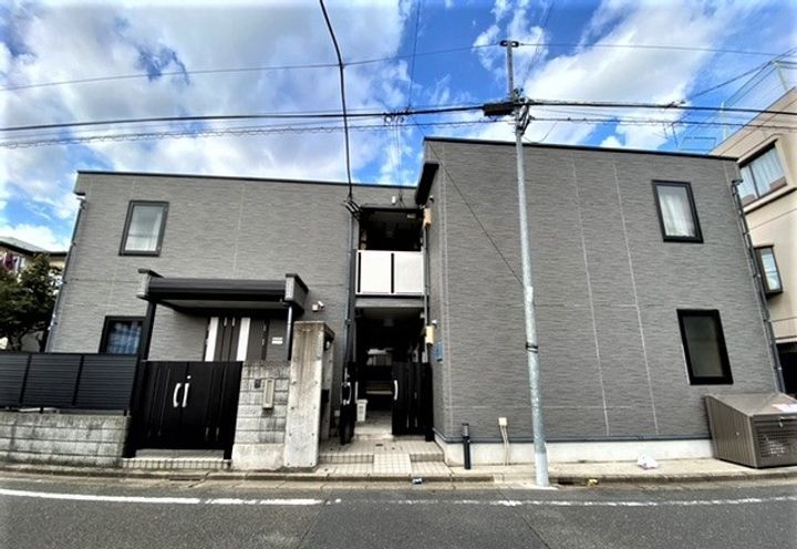 レオパレス新桜台の外観