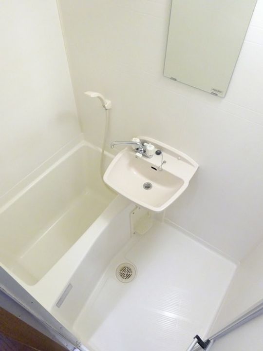 アヴァンティ哲学堂公園の風呂