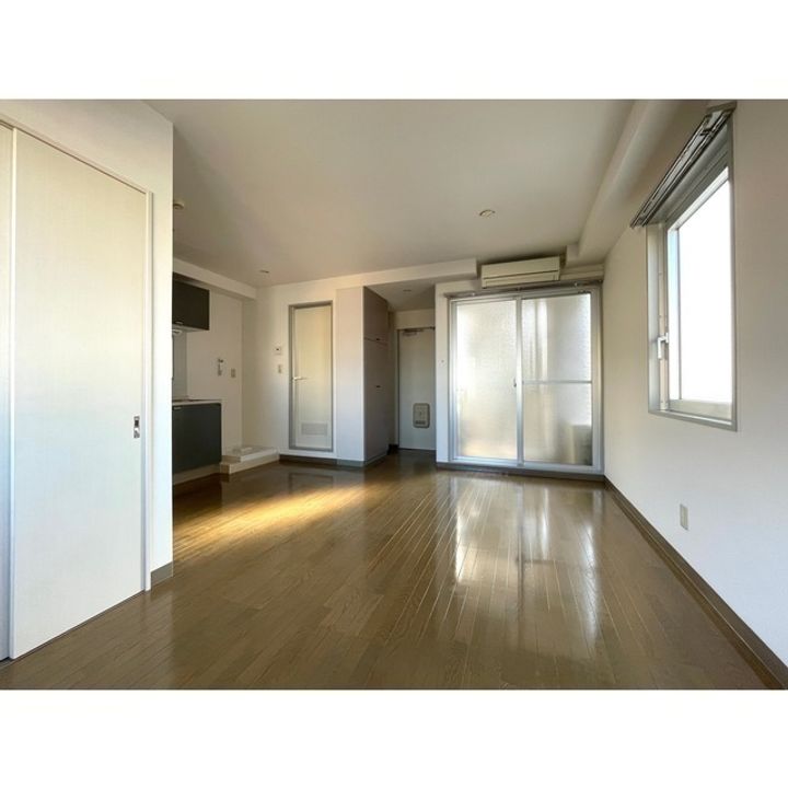 グリーンハイム中野の居間