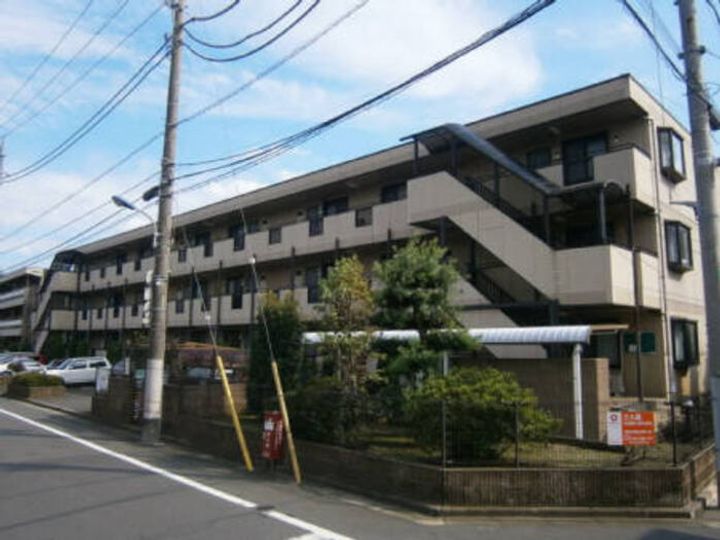 グレイスコートの外観