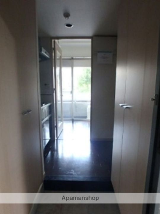 アーバイルGRANDE中野の玄関