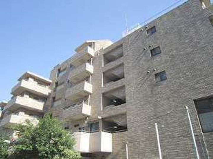 メゾン淀橋の外観