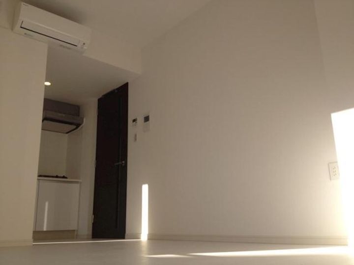 メインステージ信濃町404号室の居間