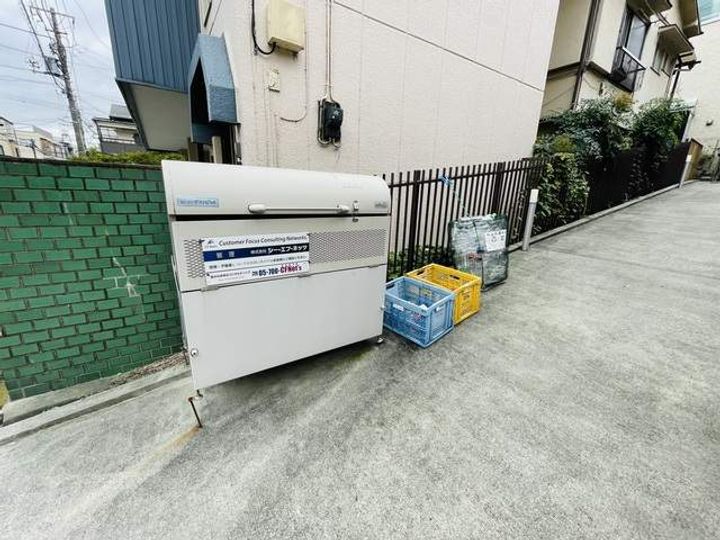 クアルト板橋の外観