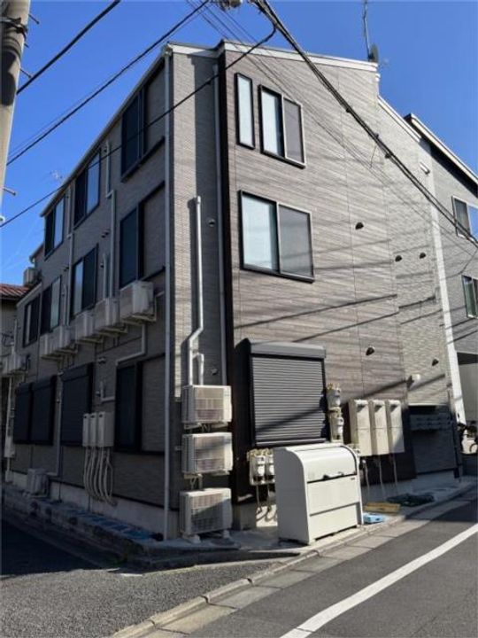 FERIO仲宿の外観