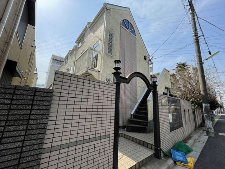 メゾンドロワールの外観