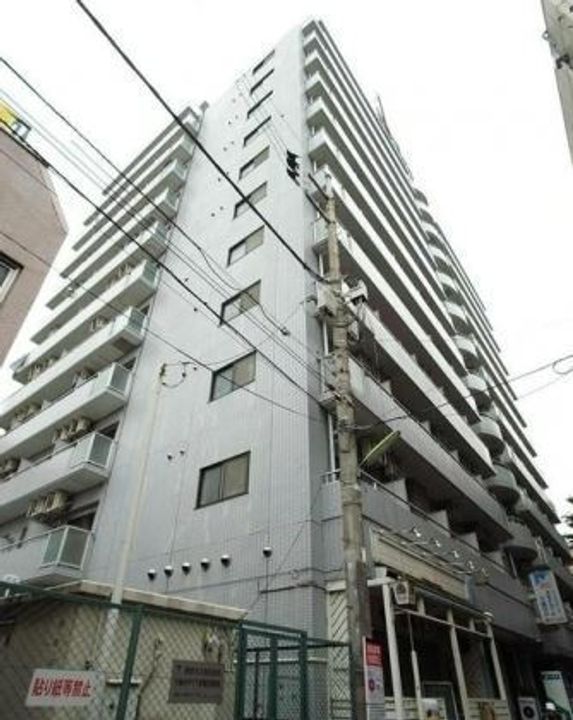東京都杉並区下高井戸1丁目の賃貸マンションの外観