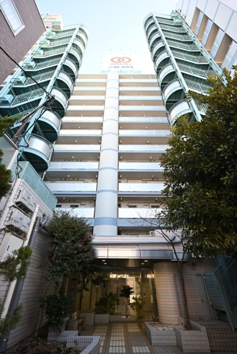 東京都杉並区下高井戸1丁目の賃貸マンションの外観
