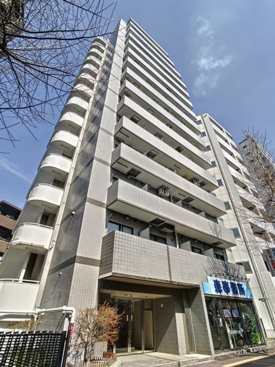 東京都豊島区池袋本町1丁目の賃貸マンションの外観