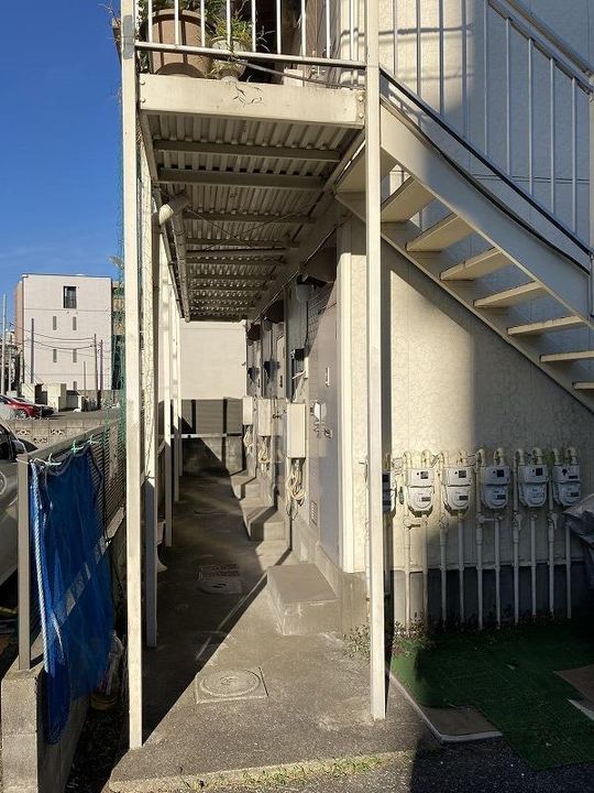 SKハイツ102号室の外観