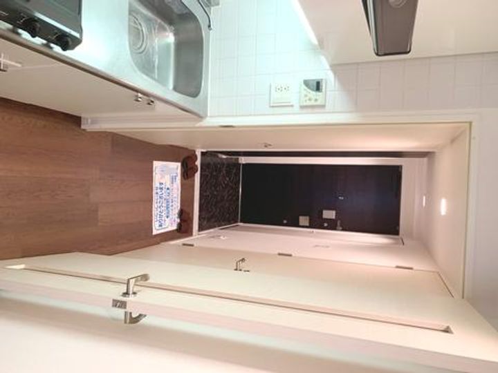 ドゥーエ参宮橋0103の玄関