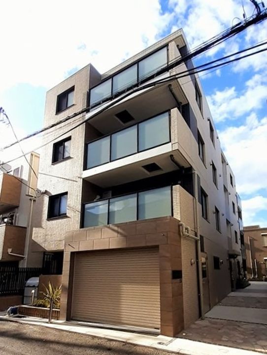 アジュール千川の外観