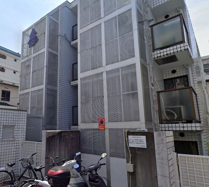 TOPROOM・新宿の外観