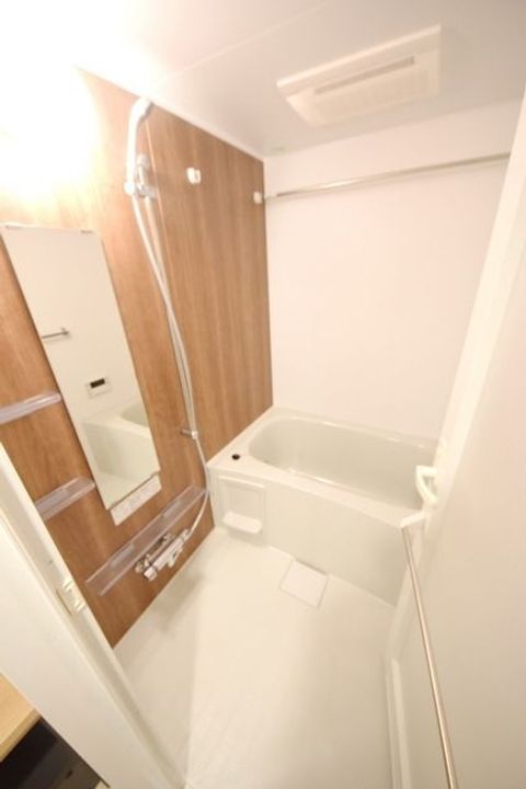 ラクラス中野南台の風呂