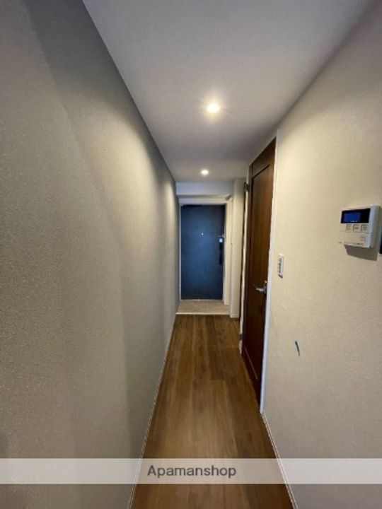 東京都杉並区荻窪4丁目の賃貸マンションの玄関
