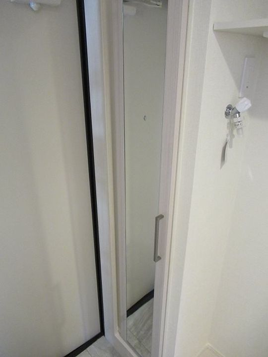 ハーモニーテラス板橋宮本町の玄関