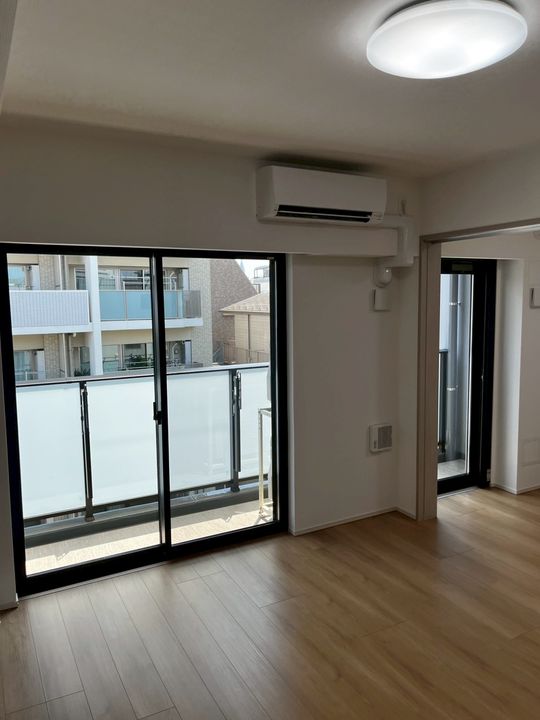 プライムブリス中野富士見町Ⅰの居間