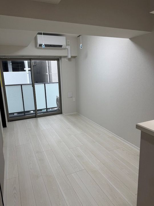 東京都板橋区志村3丁目の賃貸マンションの居間