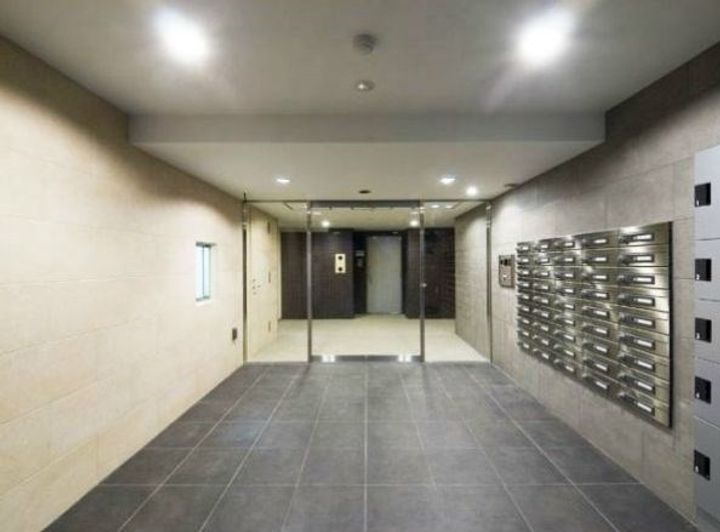 ラクラス学芸大学の外観