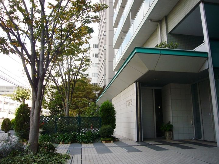 品川タワーフェイスの外観