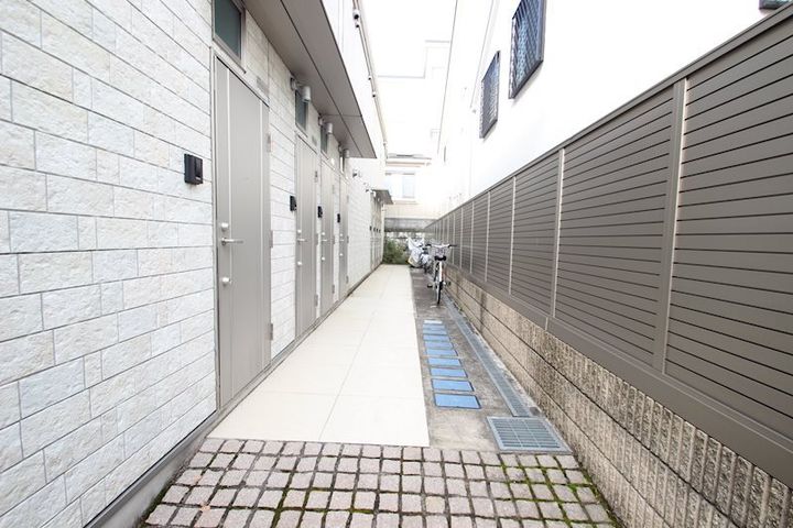 テラスハウス山王102号室の外観