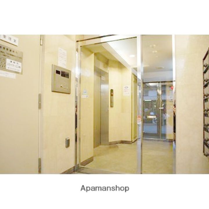 スカイコート目黒壱番館704.の外観