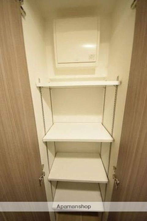 LEGALAND大森山王0304の玄関