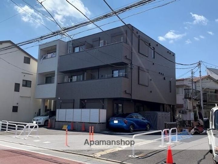 プティ サリチェの外観
