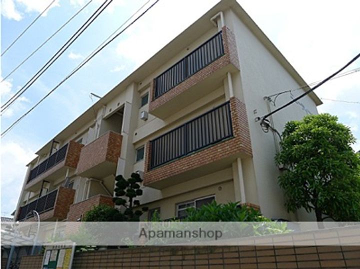 ニューライフ洗足の外観