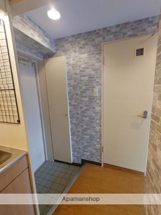 N・グランデージ305の玄関