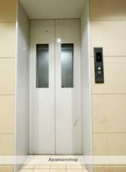 第6朝日ビルの外観