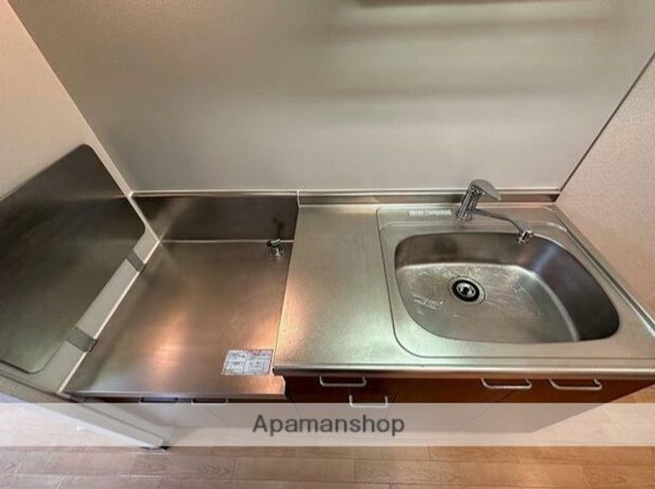 GRACE多摩川103のキッチン