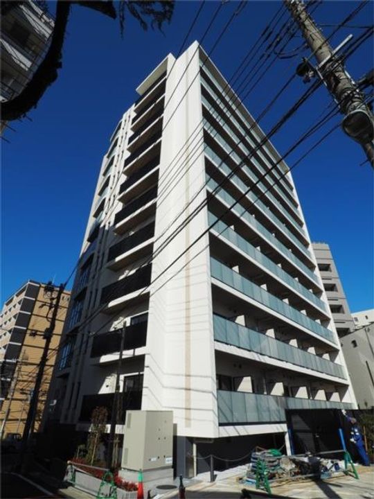 レジディア都立大の外観