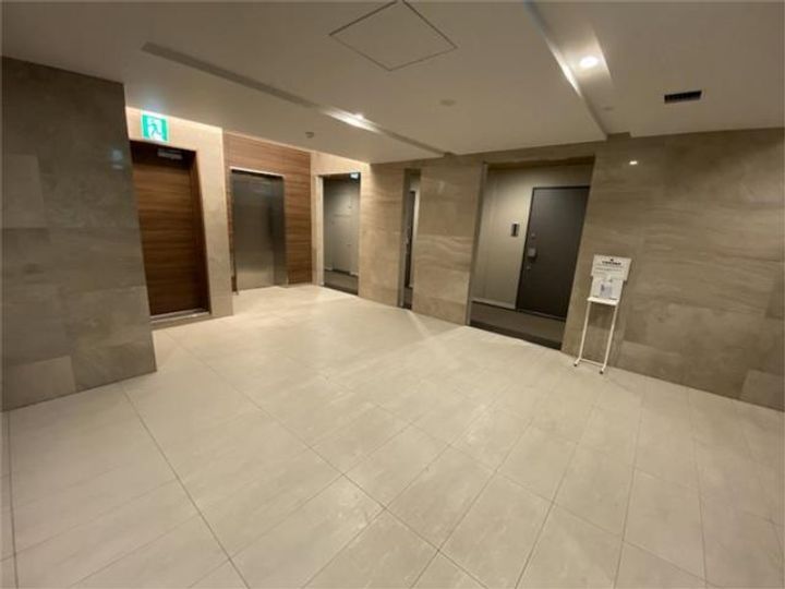 レジディア都立大の外観