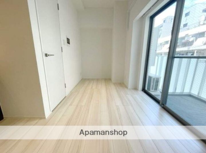 ALTERNA南大井の居間