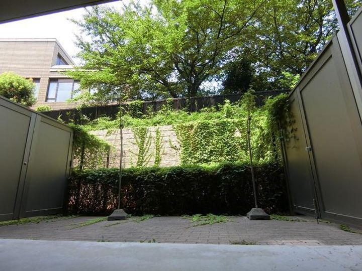 HF若林公園レジデンスの玄関