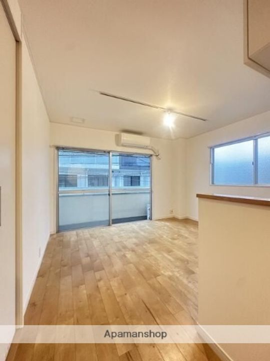 プライムコートの居間