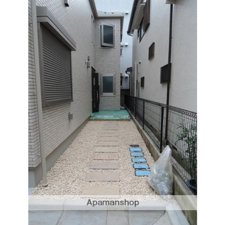 東京都北区中十条3丁目の賃貸アパートの周辺