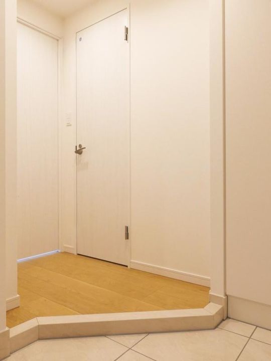 東京都台東区根岸2丁目の賃貸マンションの内装