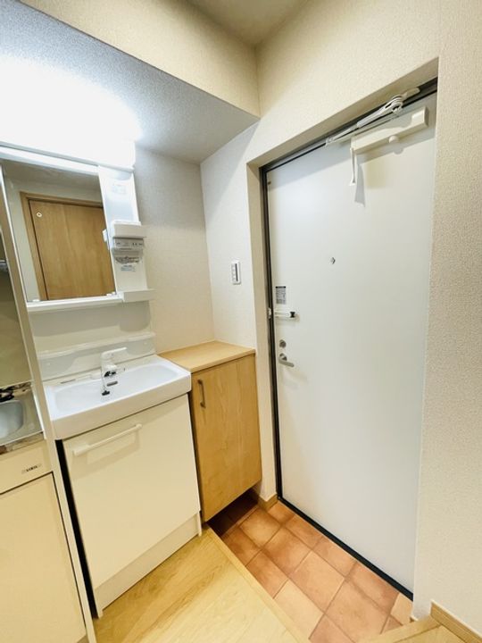 東京都板橋区蓮根1丁目の賃貸アパートの内装