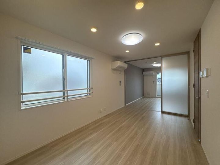 セレスティア扇Vの居間