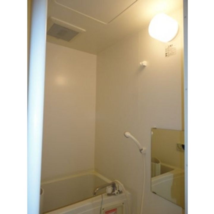 ディスポワールの風呂