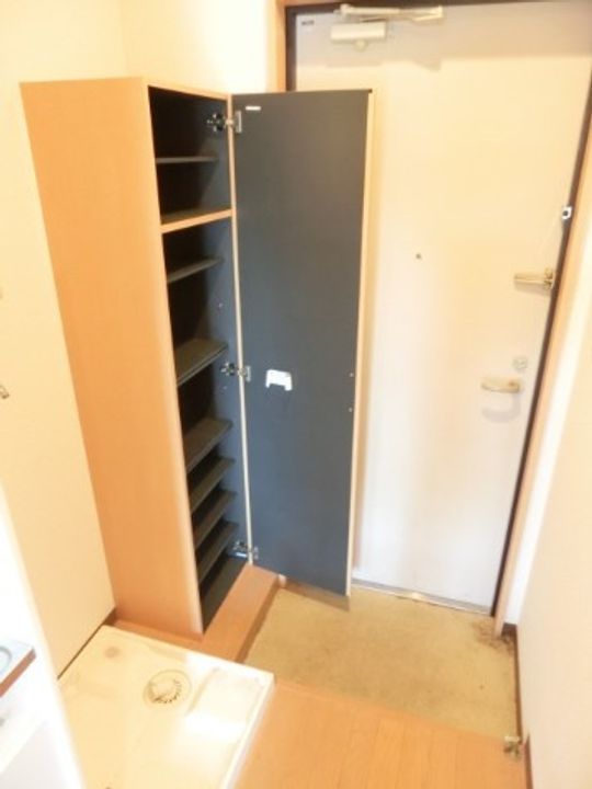 ディスポワールの玄関