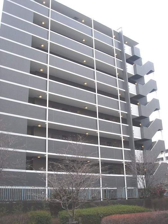 東京都墨田区緑4丁目の賃貸マンションの外観