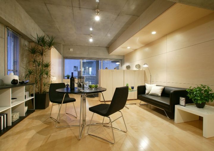 東京都中央区八丁堀3丁目の賃貸マンションの居間