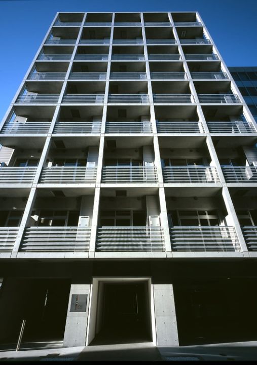 東京都中央区八丁堀3丁目の賃貸マンションの外観