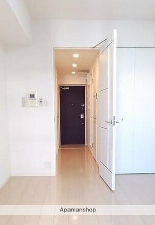 東京都墨田区緑1丁目の賃貸マンション402の玄関