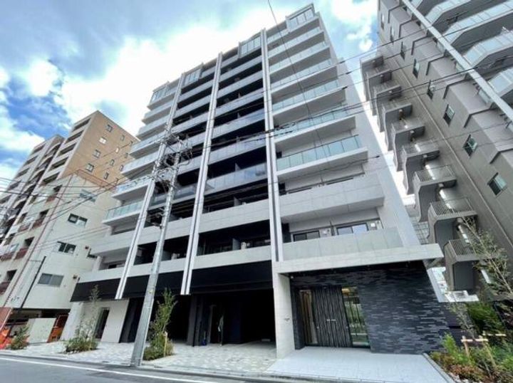 ラティエラ両国の外観