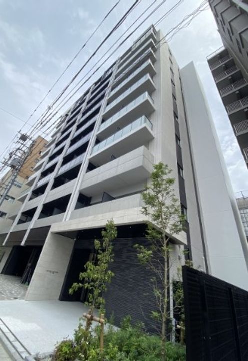 ラティエラ両国の外観